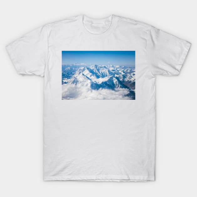 Mount Everest T-Shirt by HammiltenJohn